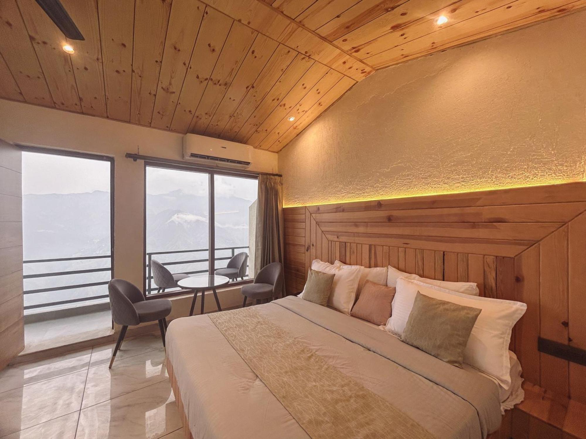 Queens Hill By Edge Mussoorie Exterior photo